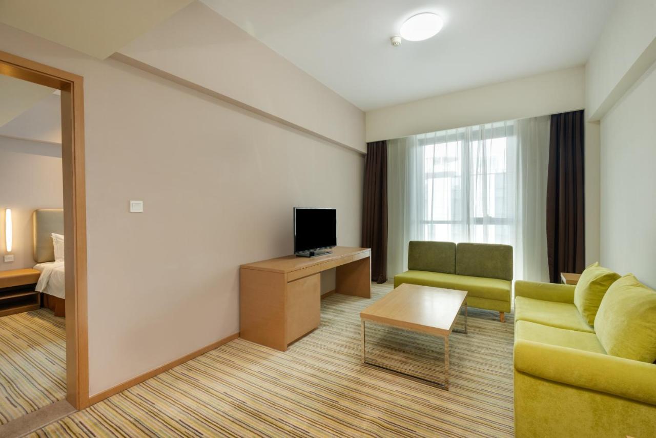 Holiday Inn Express Shanghai Gongkang By Ihg Zewnętrze zdjęcie